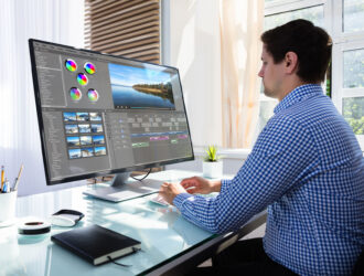 Lightworks vs. DaVinci – Key Differences and Which One Should You Choose